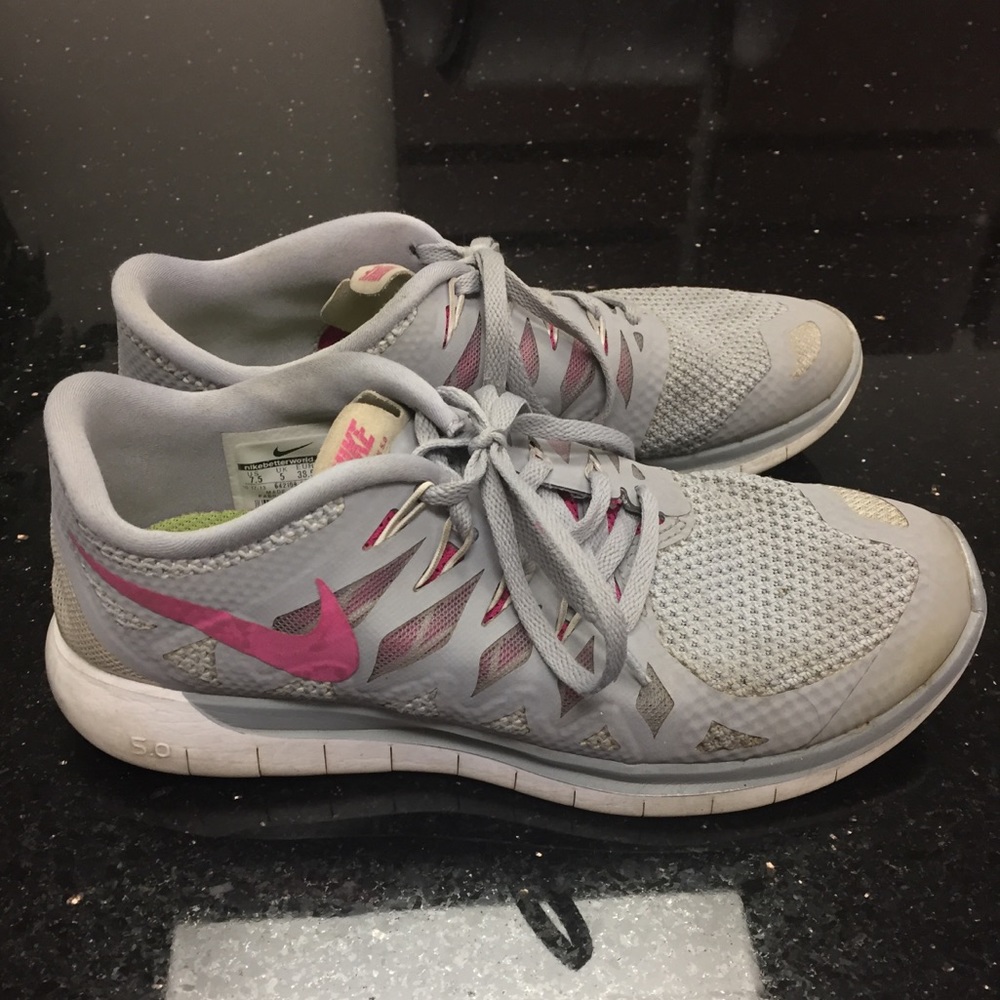 Nike women’s free run running shoes